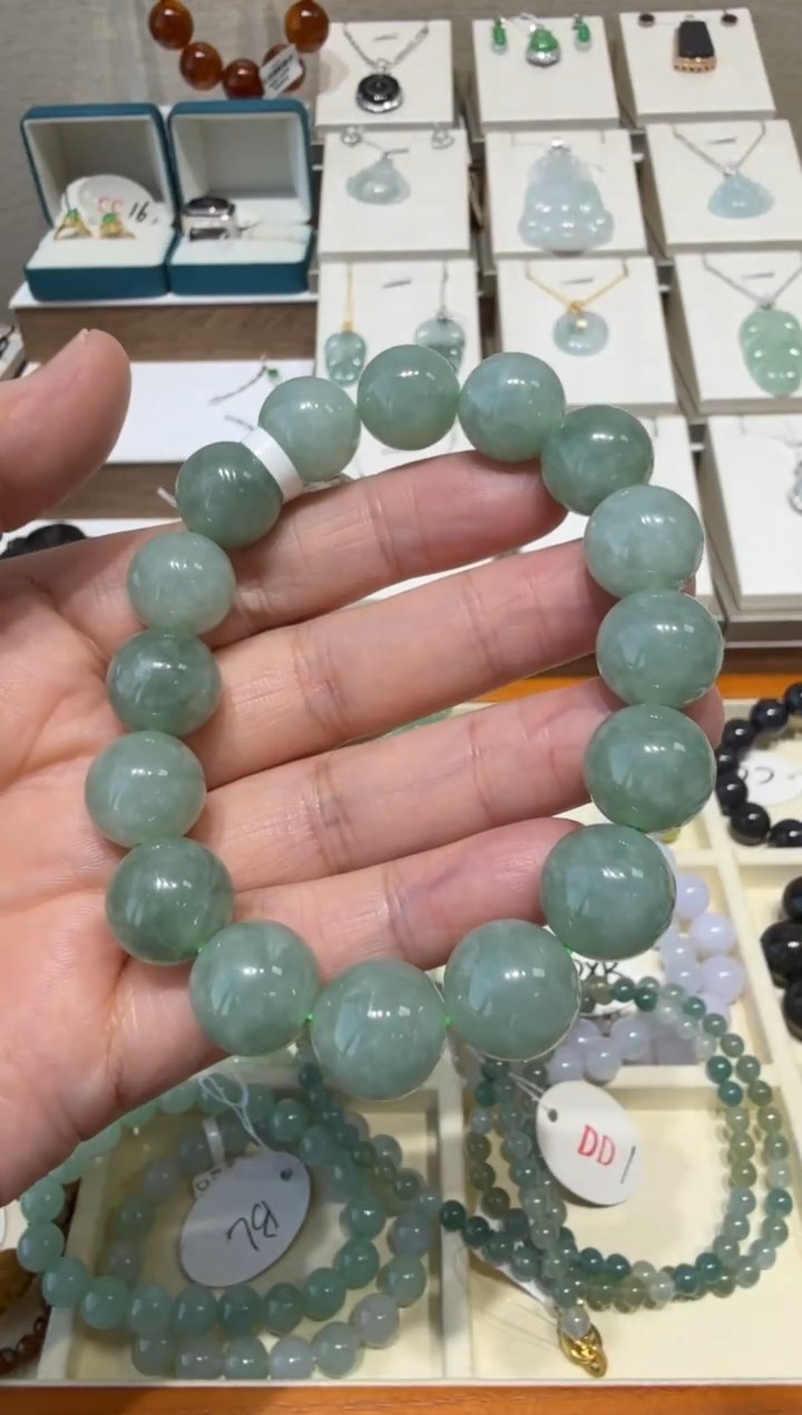 未镶嵌挂件翡翠A货翡翠多样性孤品