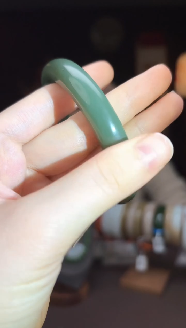 【闪购商品】和田玉未镶嵌MN55手镯58.7-