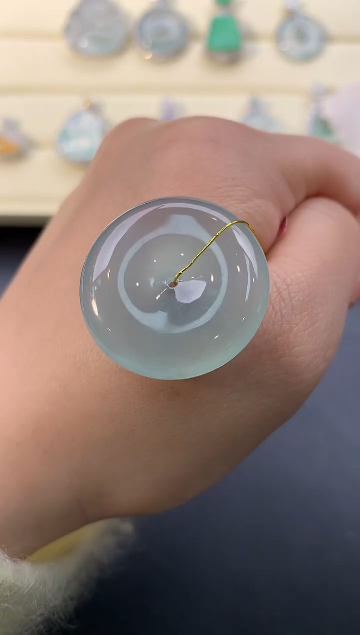 【闪购商品】翡翠颈饰未镶嵌D874       