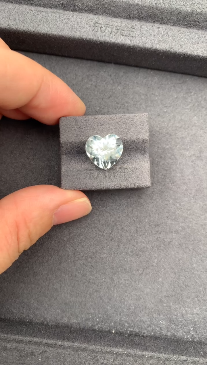 绿柱石裸石5.2ct白海蓝  定制   GH 