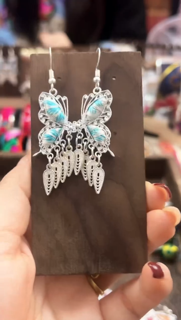 【闪购商品】织绣民族风老绣饰品071