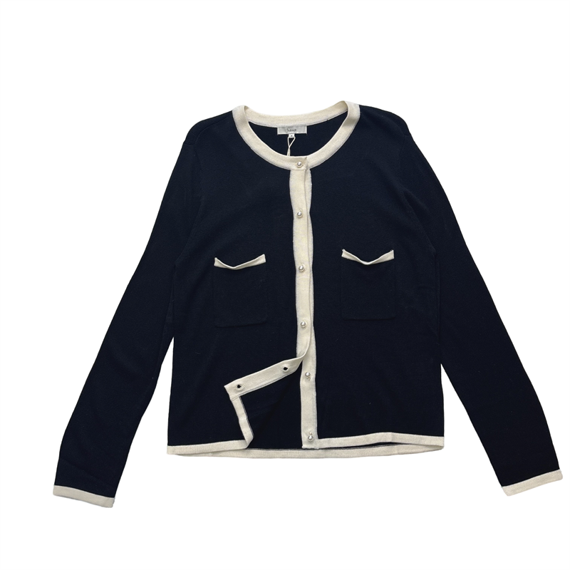 小香风拼接撞色圆领珍珠扣针织长袖女短款气质时尚休闲