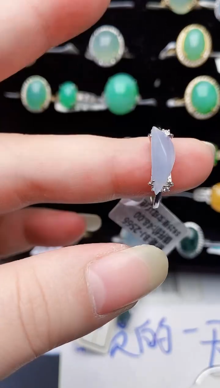 颈饰银S925镶嵌翡翠6529