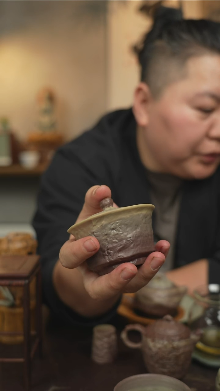 樱**道鹤督造石器盖碗