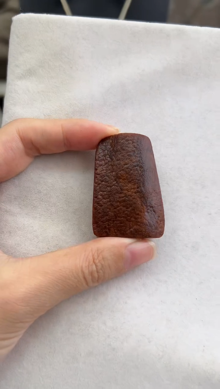 【闪购商品】琥珀裸石未镶嵌10115121-吊坠