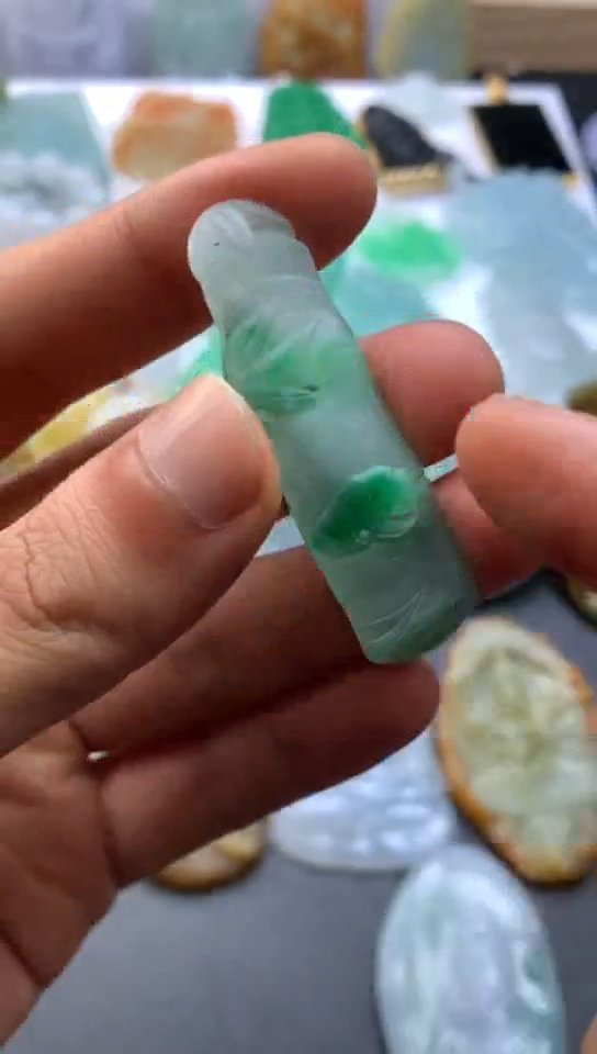 【闪购商品】定制翡翠未镶嵌0867379863