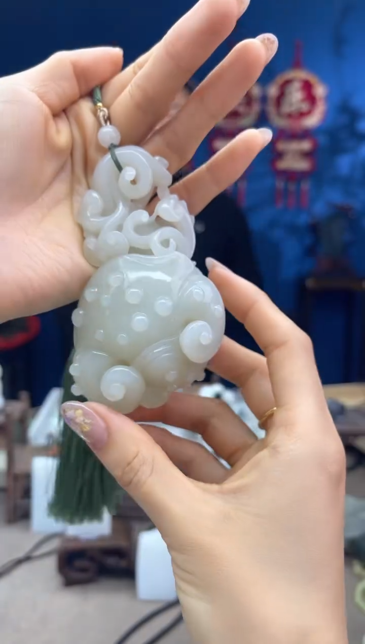 【闪购商品】和田玉颈饰未镶嵌1