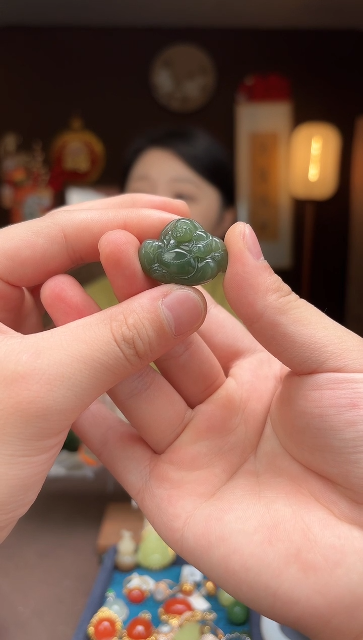 【闪购商品】和田玉AS13湖水绿弥勒佛未镶嵌-