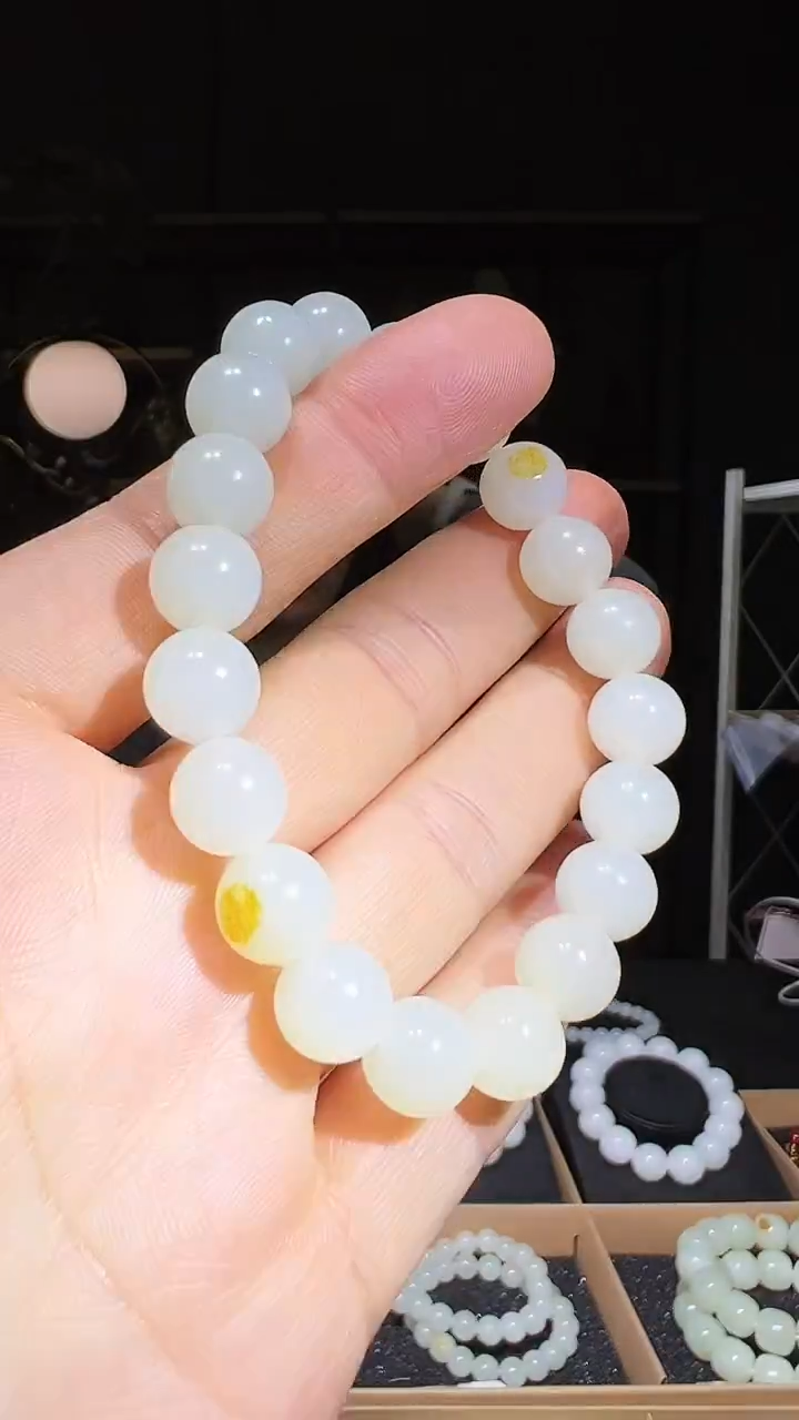【闪购商品】和田玉手串未镶嵌10+圆珠