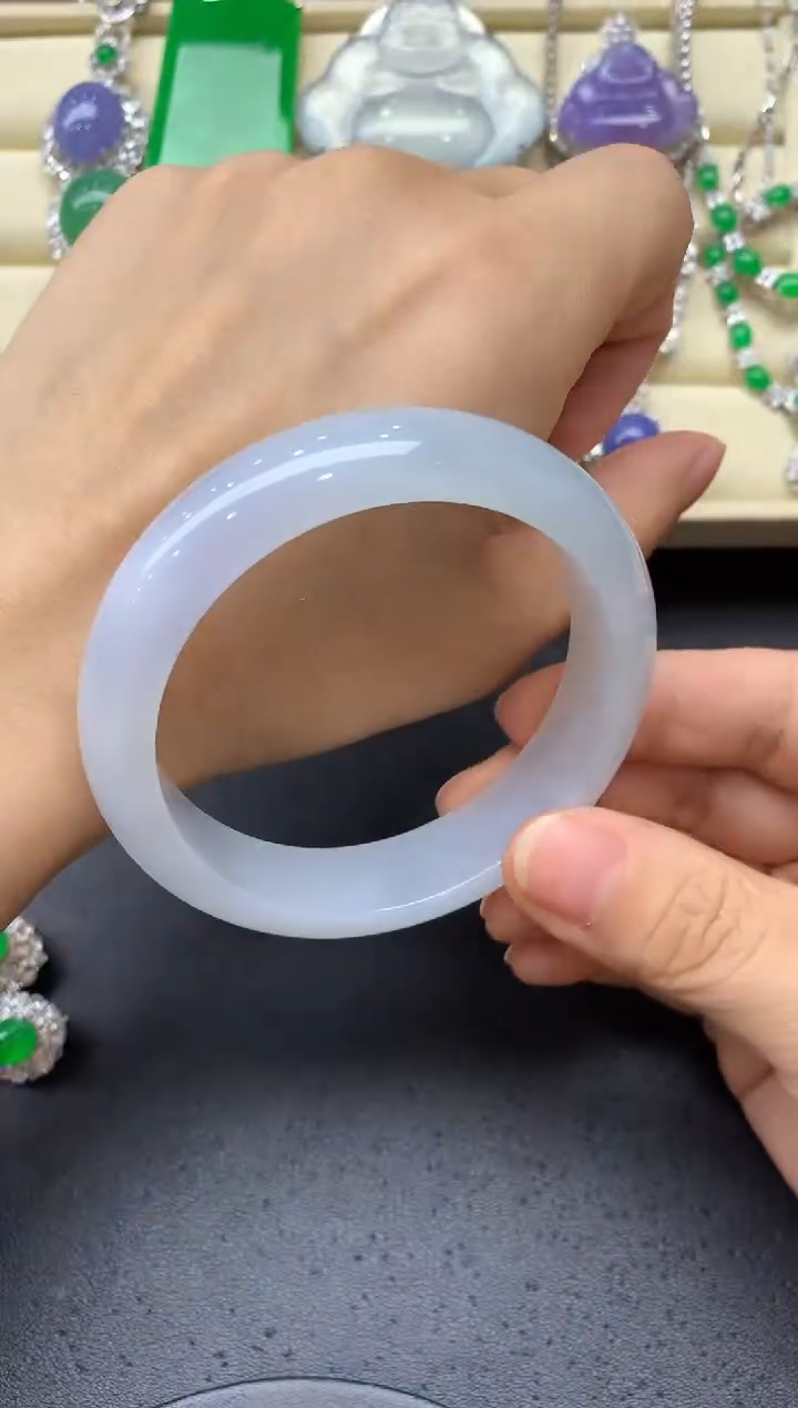 翡翠手镯未镶嵌611-中国好珍宝