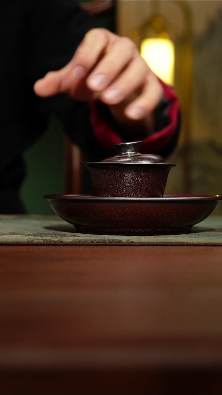 开****雷【览古雅韵】三才盖碗