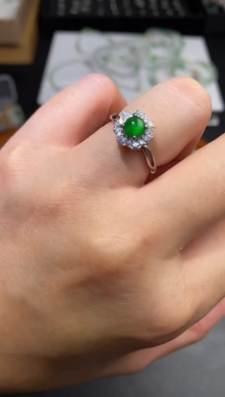 定制翡翠未镶嵌翡翠毛货~多样性发其一~