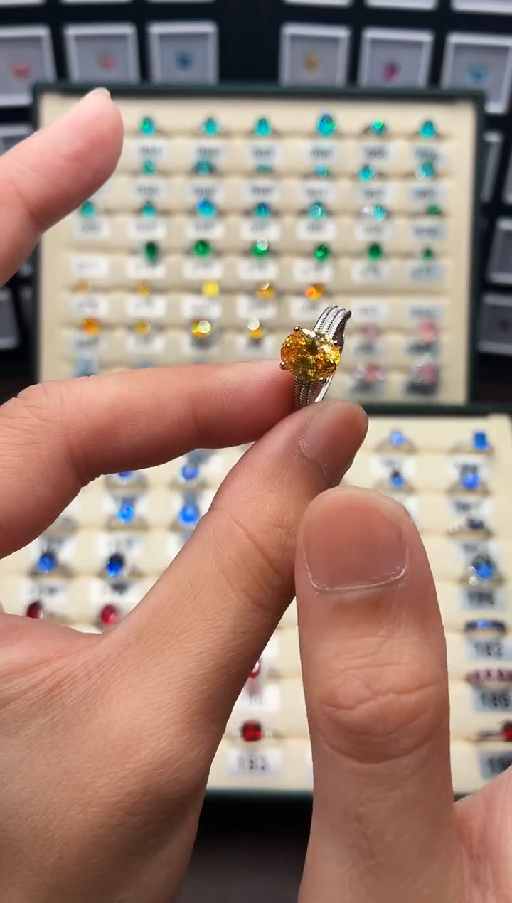 戒指彩色蓝宝石银S925镶嵌000