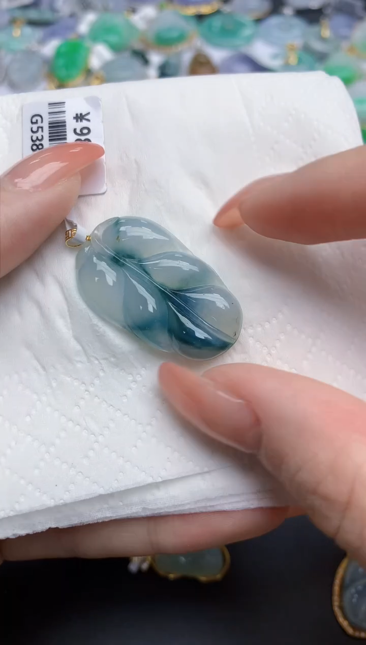 【闪购商品】翡翠颈饰18K金镶嵌天然缅甸翡翠A货