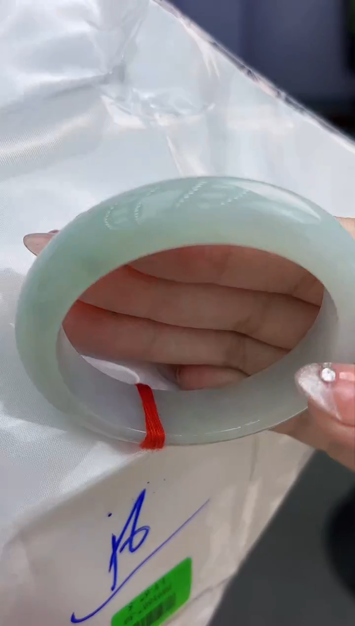 【闪购商品】翡翠手镯未镶嵌翡翠手镯