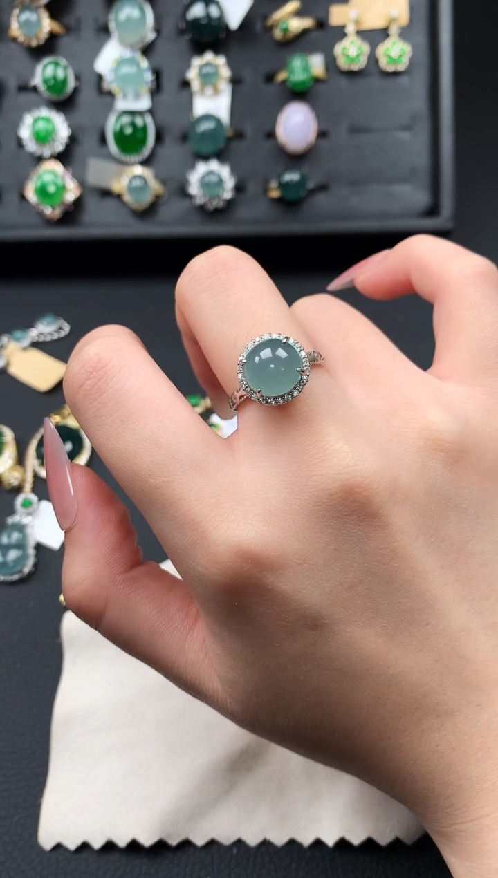 【闪购商品】翡翠戒指银S925镶嵌52111