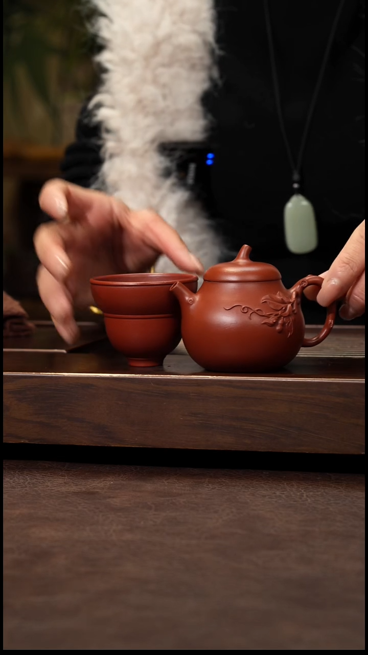 茶壶紫砂朱泥泥绘茄瓜130cc左右*、一壶一杯