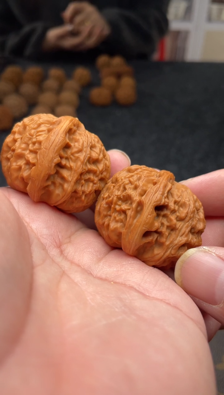 把件文玩核桃B39号40尺白狮子