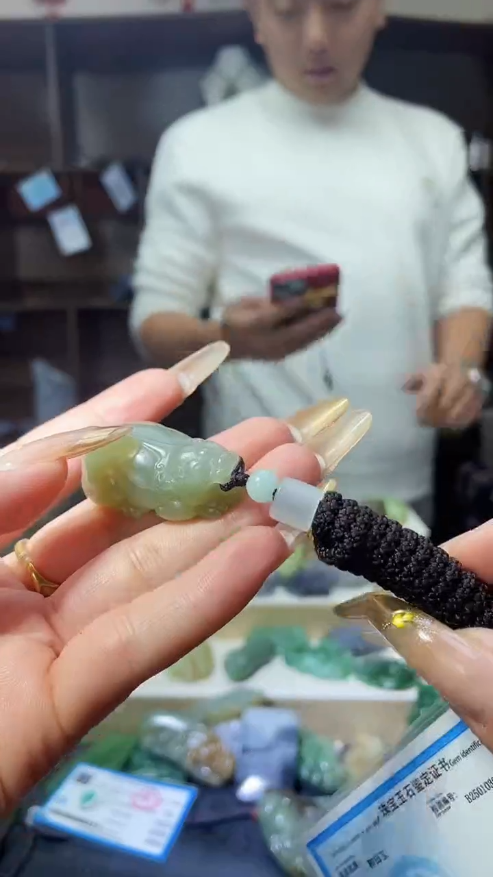 【闪购商品】和田玉颈饰未镶嵌1