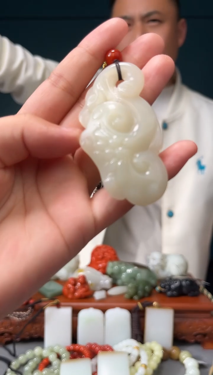 【闪购商品】和田玉颈饰未镶嵌吊坠