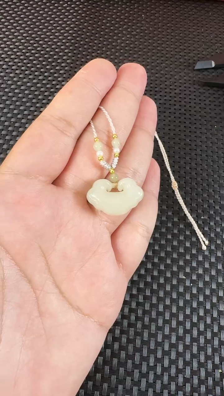 【闪购商品】和田玉吊坠未镶嵌1