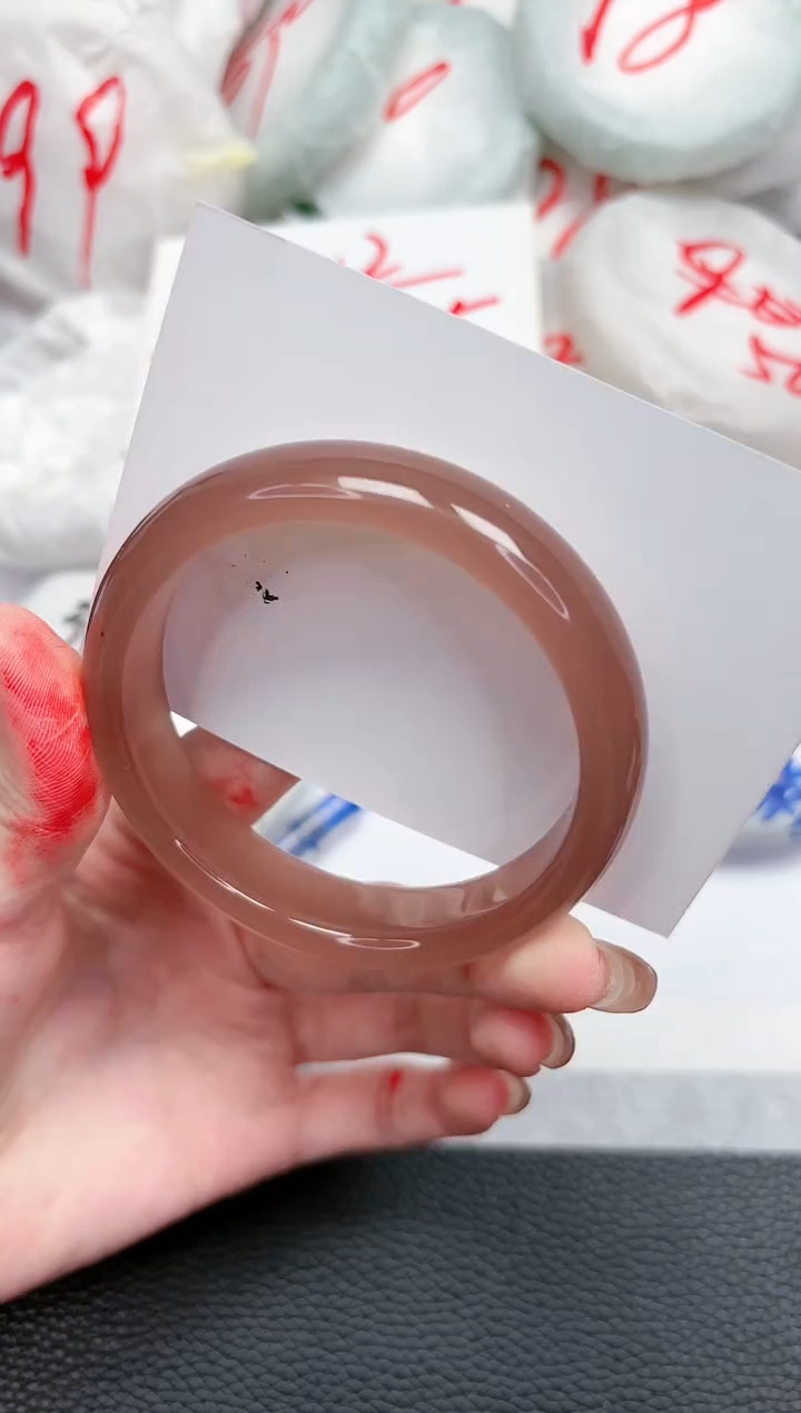 【闪购商品】石英质玉手镯未镶嵌272-57.3