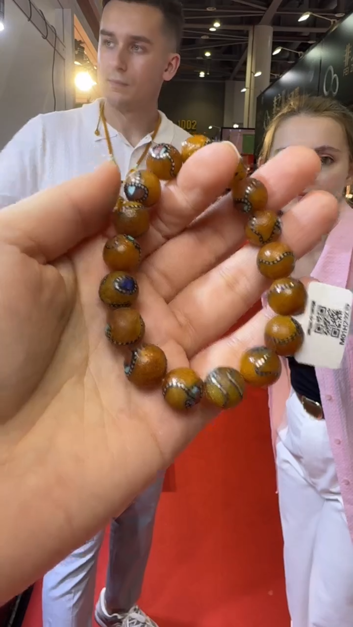 未镶嵌颈饰琥珀杭州珠宝展假一罚十