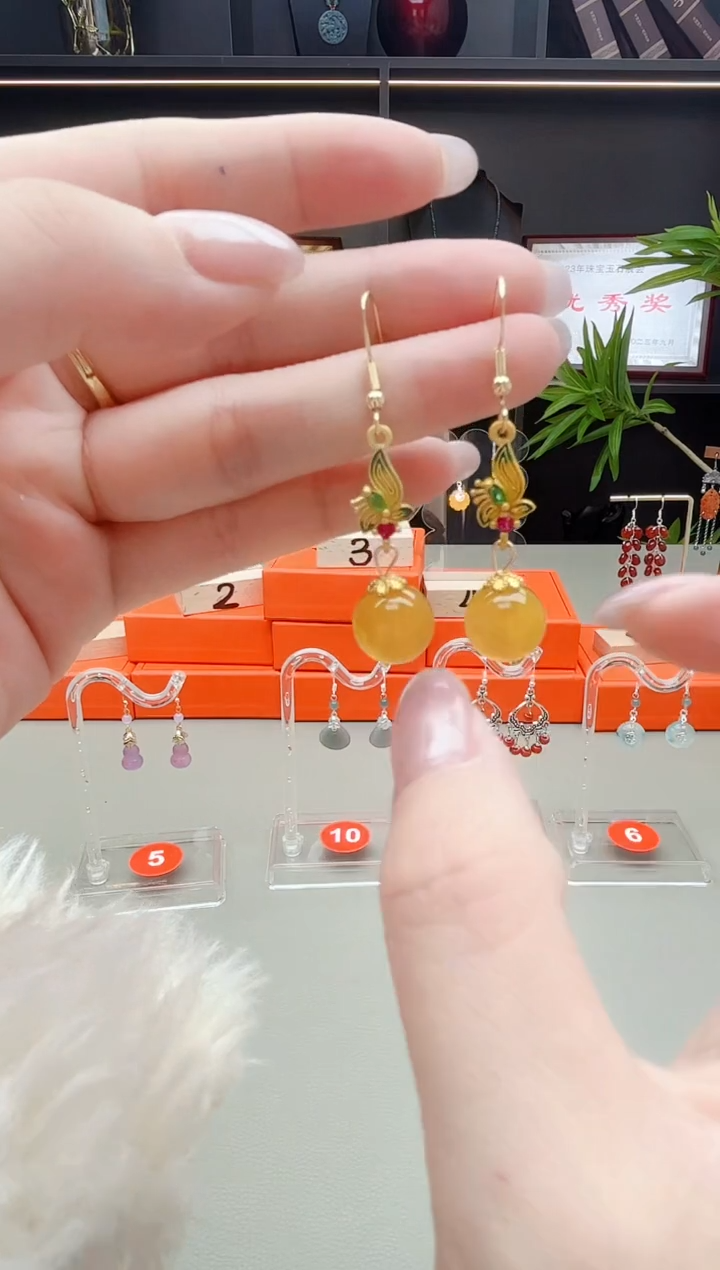 未镶嵌耳钉玛瑙/玉髓318