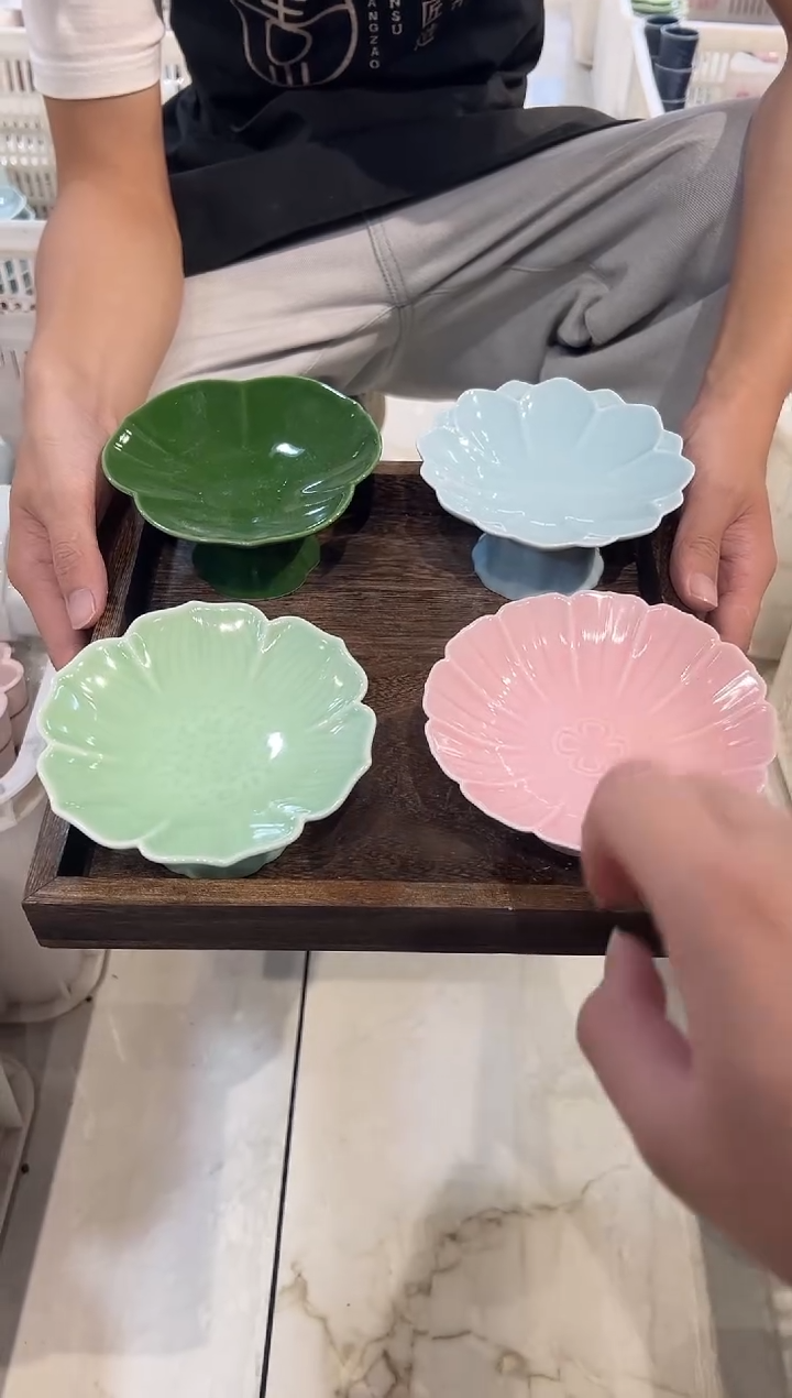 瓷片微瑕商品，介意勿拍 托盘