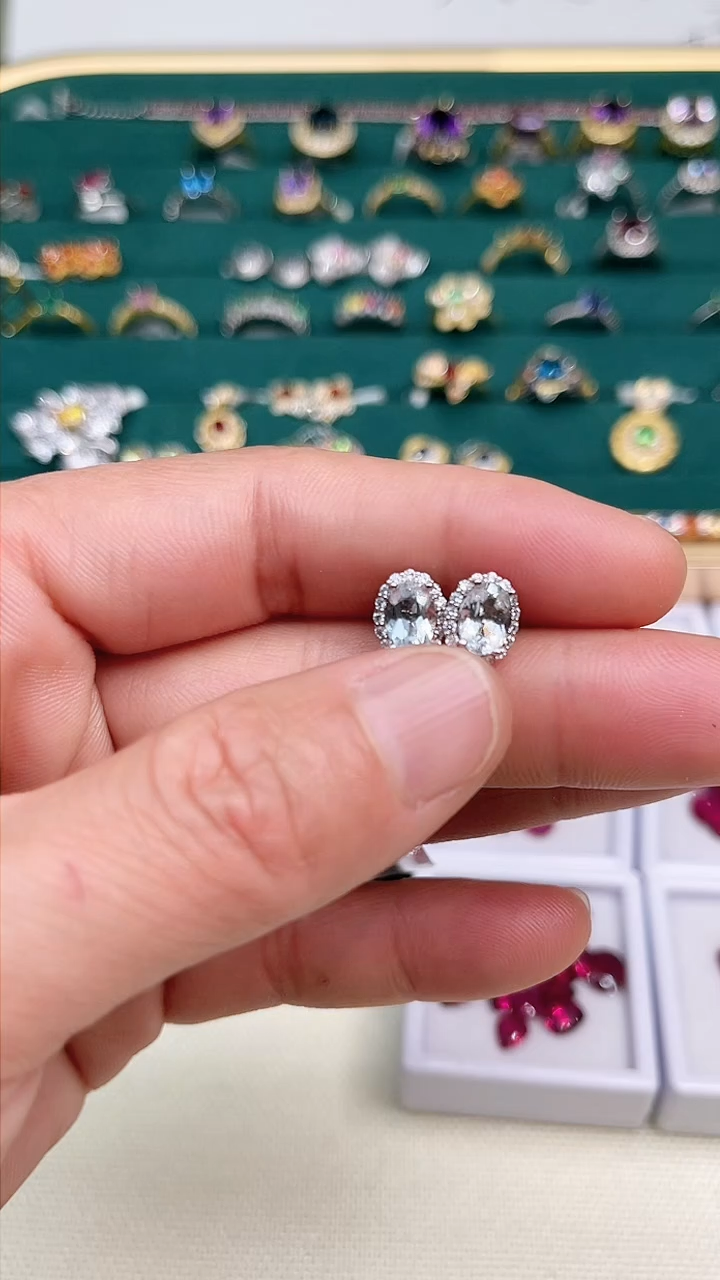 【闪购商品】海蓝宝石耳坠银S925镶嵌耳钉