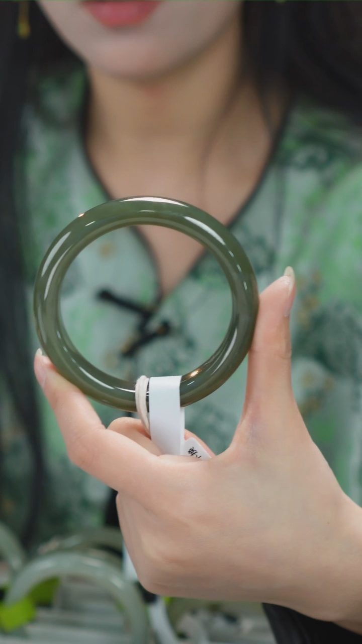 【闪购商品】和田玉手镯未镶嵌128【柚子来啦】和田玉拍一发一59