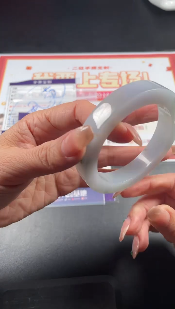 【闪购商品】定制翡翠手镯未镶嵌定制手镯LBFC/DZS