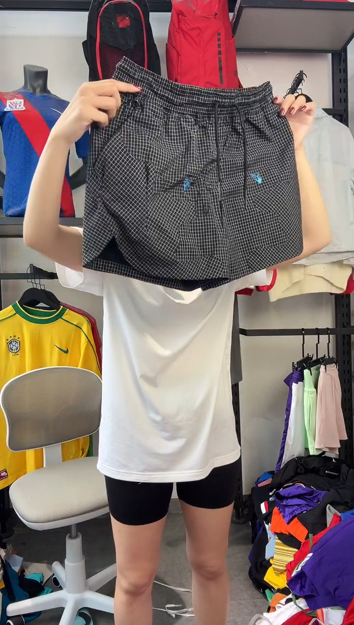 547 ·编码 瑕疵款以直播间过款为准 尺码·S