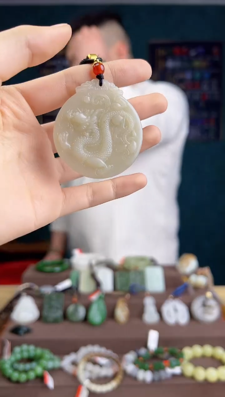 【闪购商品】和田玉颈饰未镶嵌 ZZ 拍一发一 多样性发货