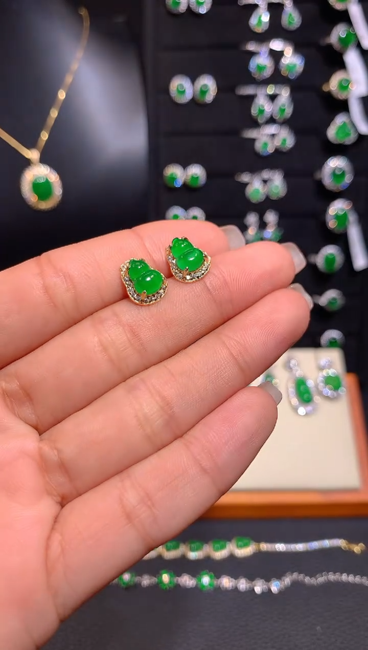 【闪购商品】翡翠耳饰银S925镶嵌多样性