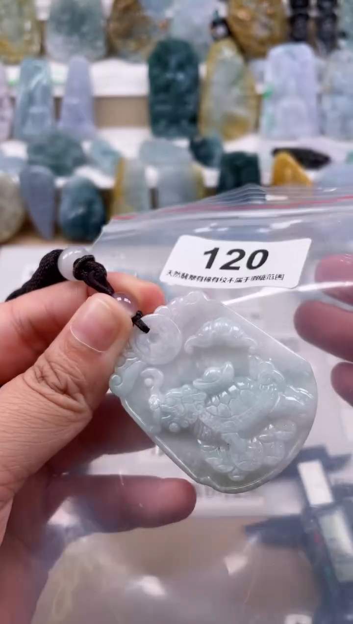 【闪购商品】翡翠颈饰未镶嵌天然缅甸A货翡翠120