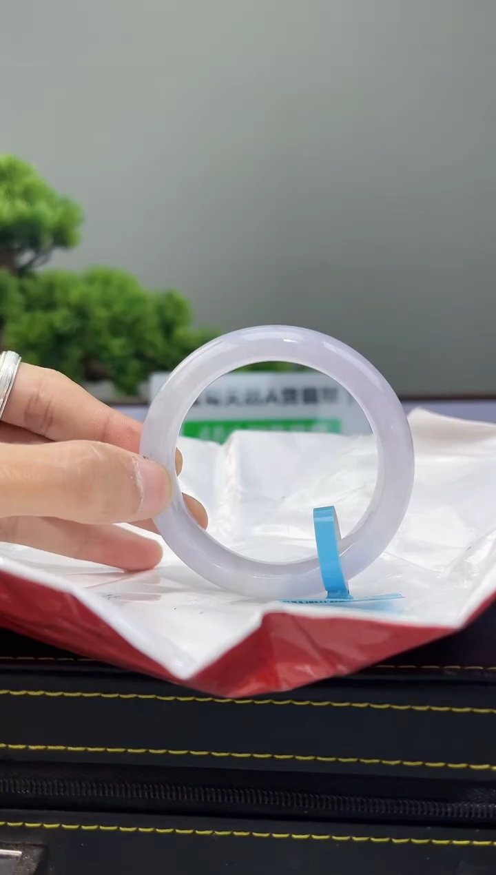 【闪购商品】翡翠手镯未镶嵌手镯20