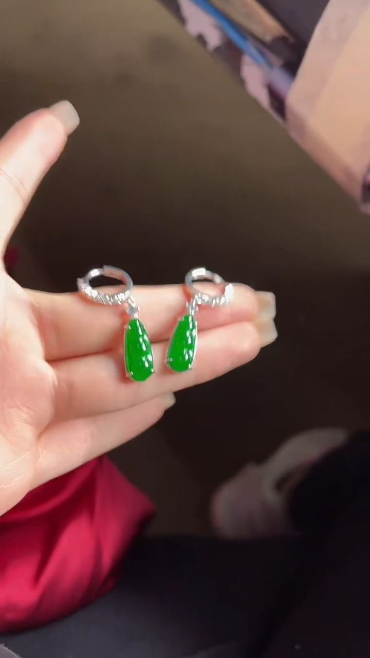 【闪购商品】翡翠耳饰未镶嵌100636015