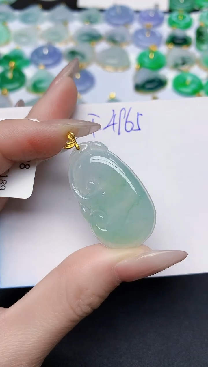 颈饰18K金镶嵌翡翠天然缅甸A货翡翠百元以上9元证书费自理