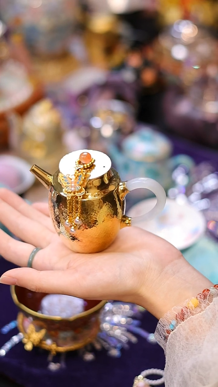 【闪购商品】摆件山怂阿卿直播间@@金壶+提溜