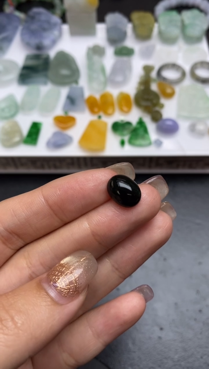 【闪购商品】定制翡翠未镶嵌翡翠毛货~