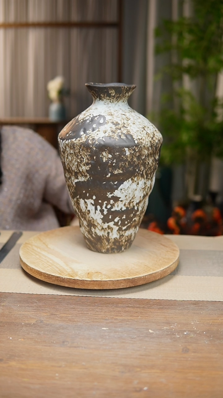 【闪购商品】陶瓷 花器诧寂黑高脚