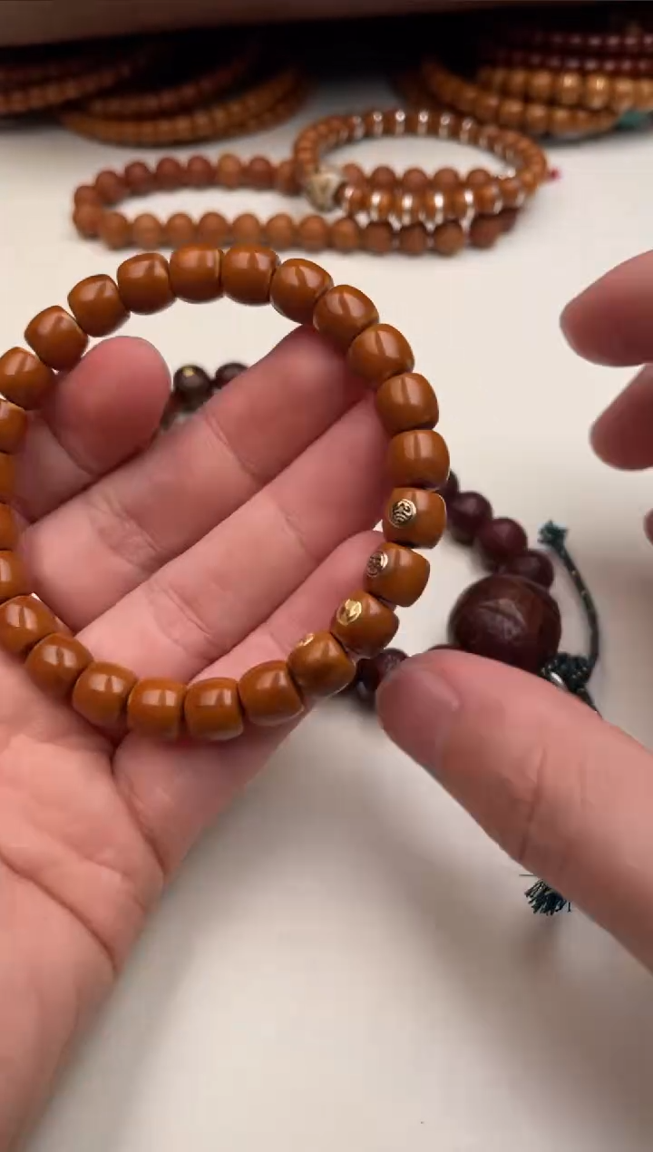 【闪购商品】桃核手串核尖手串