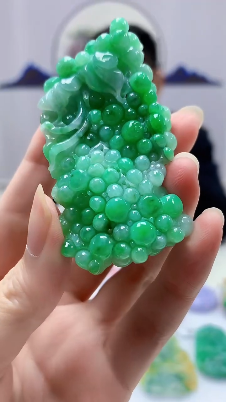 【闪购商品】定制翡翠未镶嵌5152zm-毛货挂件葡萄162