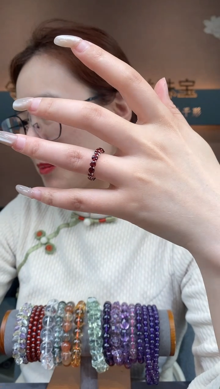 【闪购商品】石榴石戒指银S925镶嵌石榴石戒指