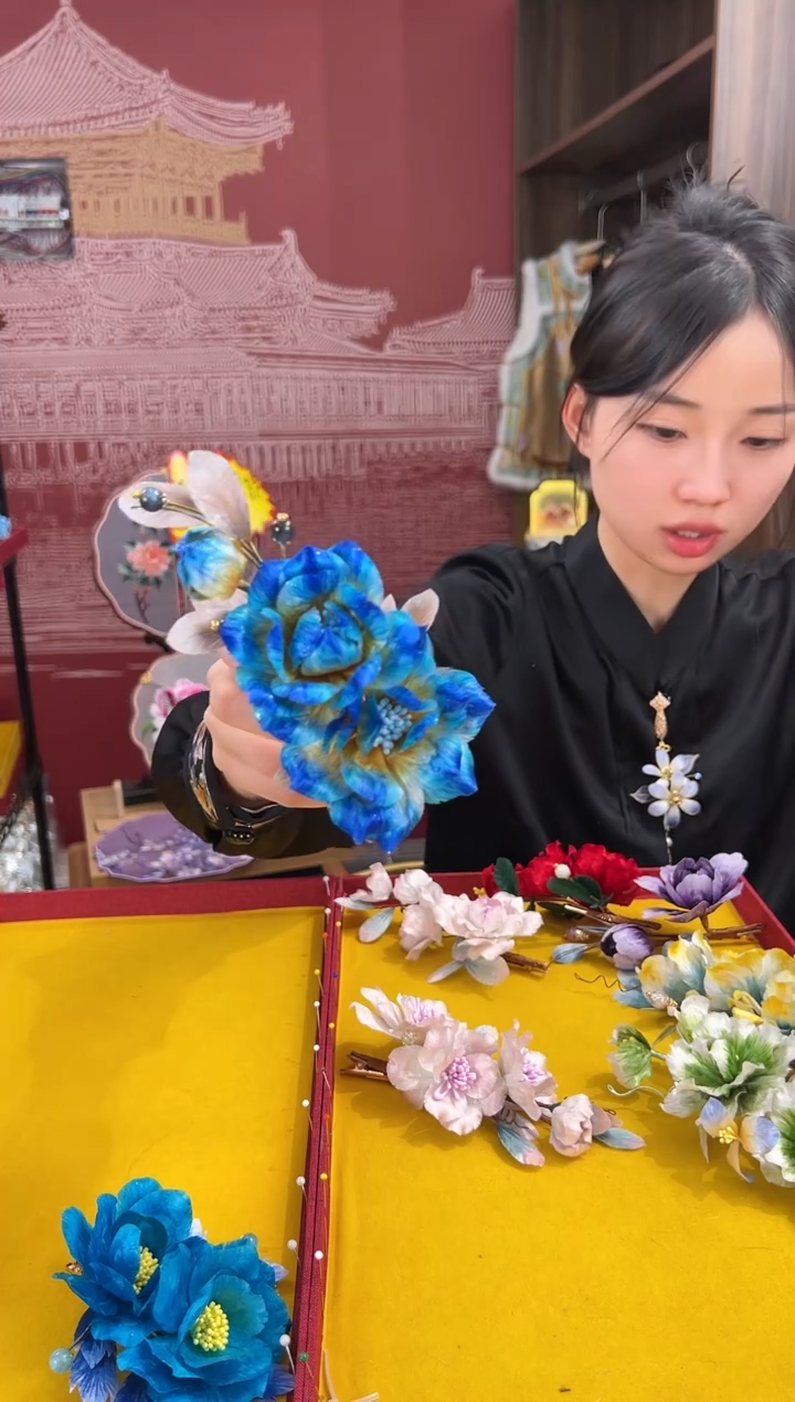 【闪购商品】刺绣非遗绒花（发饰）