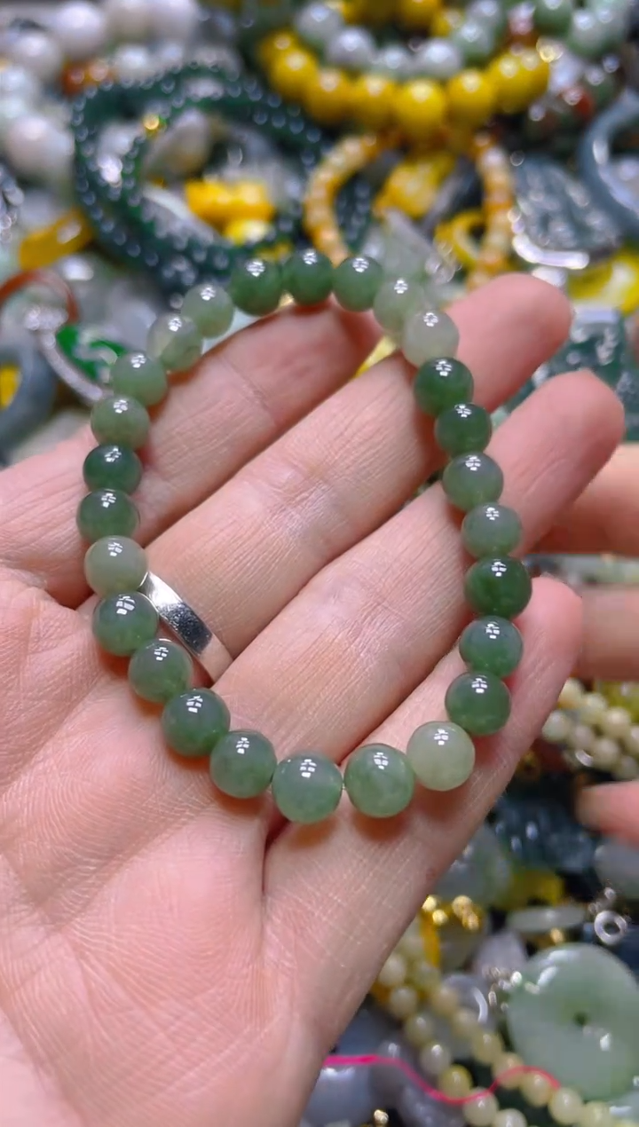 颈饰未镶嵌翡翠8mm