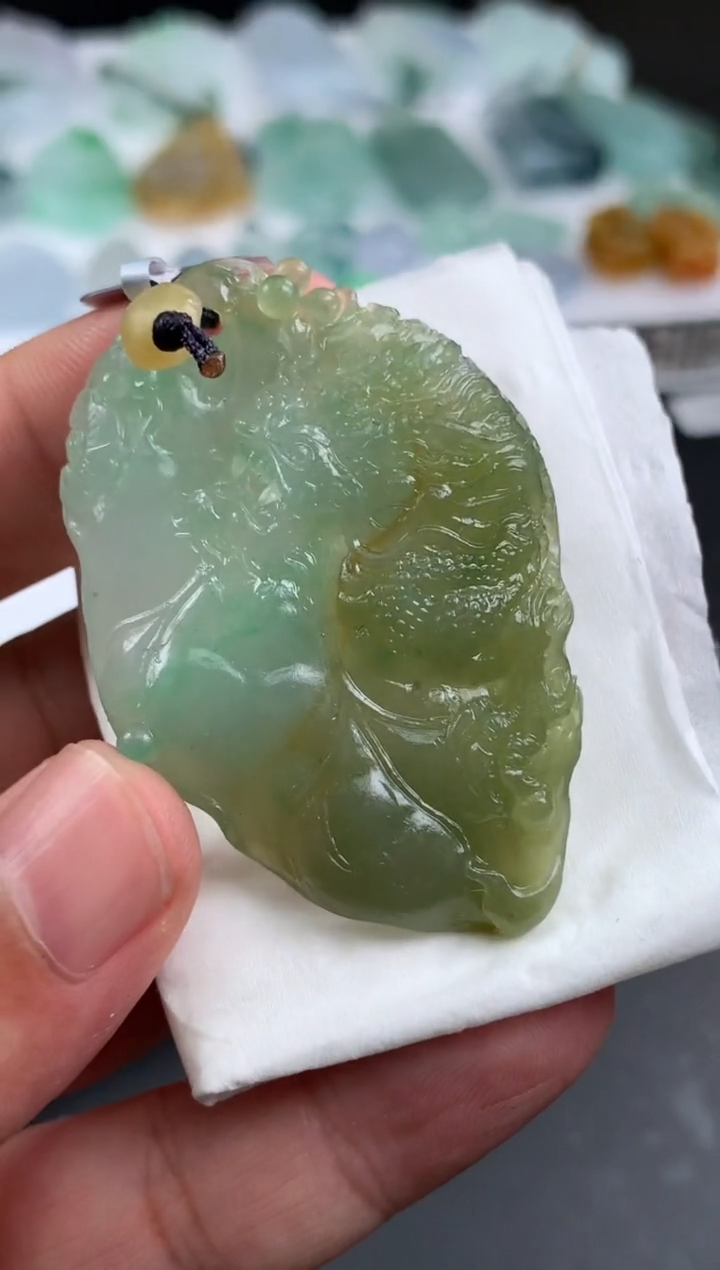 【闪购商品】定制翡翠未镶嵌翡翠