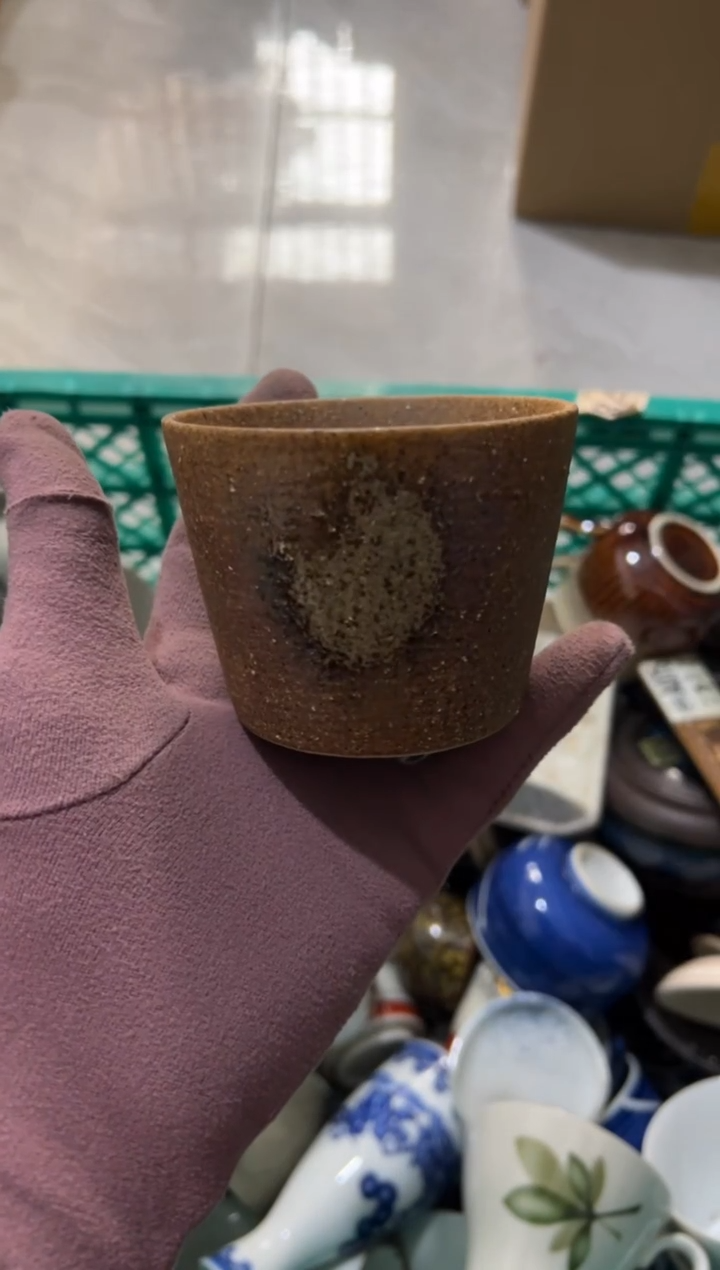 漠*漠然中古商品默认瑕疵 完美主义者慎拍