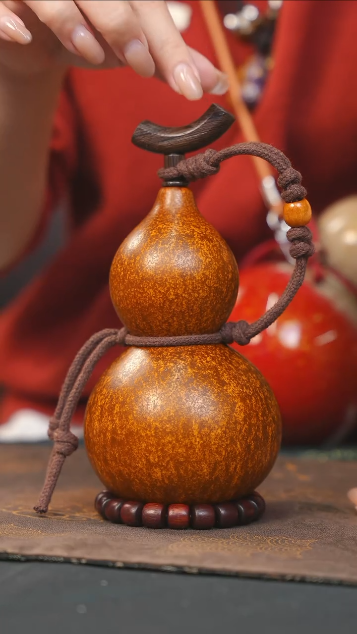 【闪购商品】RQ104大漆酒葫芦不包手串及旋转底座